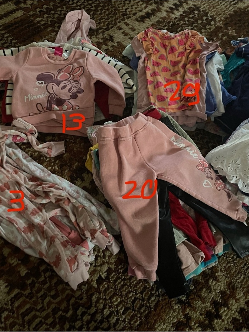 Lot of toddler girl clothes